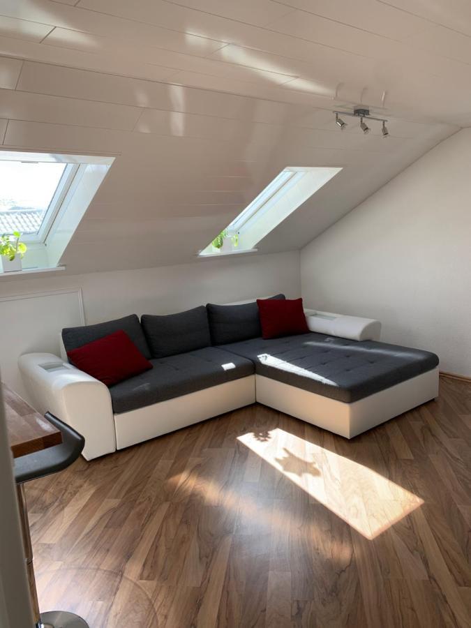 2 Zimmer Ferienwohnung Obersulm Exterior foto