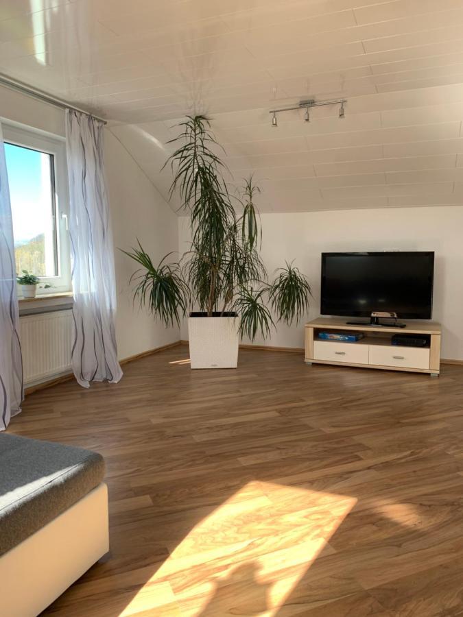 2 Zimmer Ferienwohnung Obersulm Exterior foto